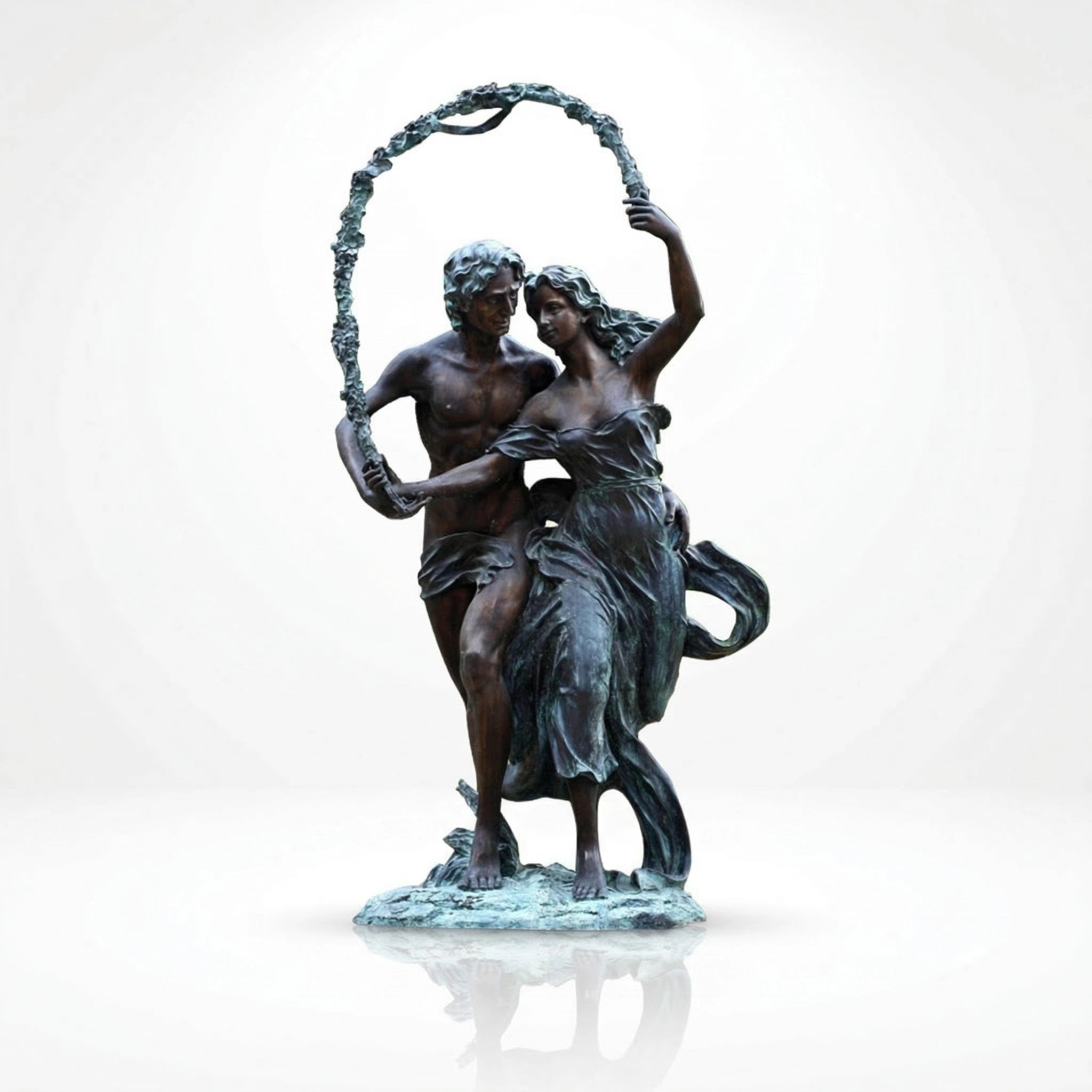 Vela-Bronze--Brass-Romantic-Couple-Sculpture-Garden-Arch-VSBS-6592-04