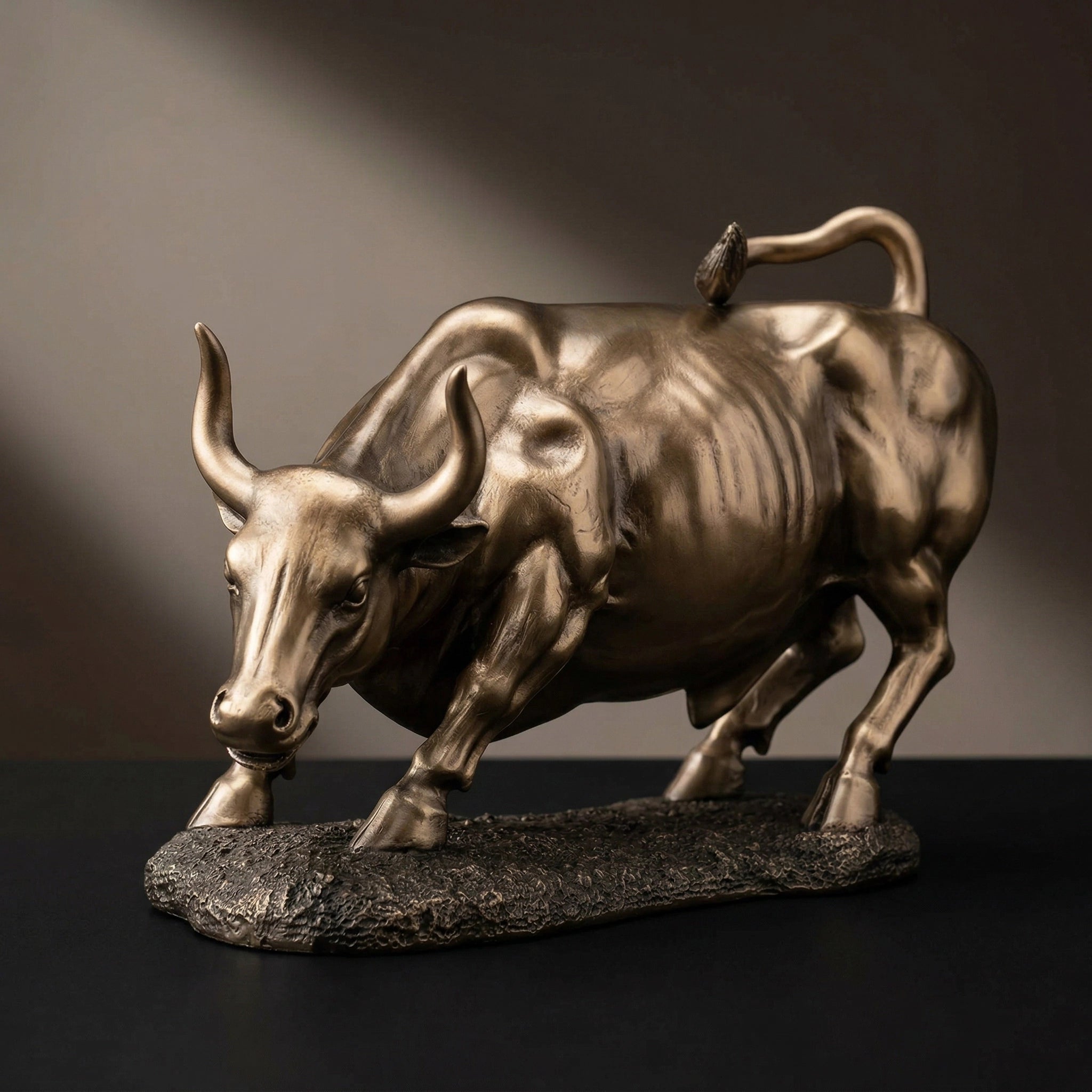Vela-Bronze--Brass-Wildlife--Nature-Sculpture-Forward-Leaning-VBS-8241-01