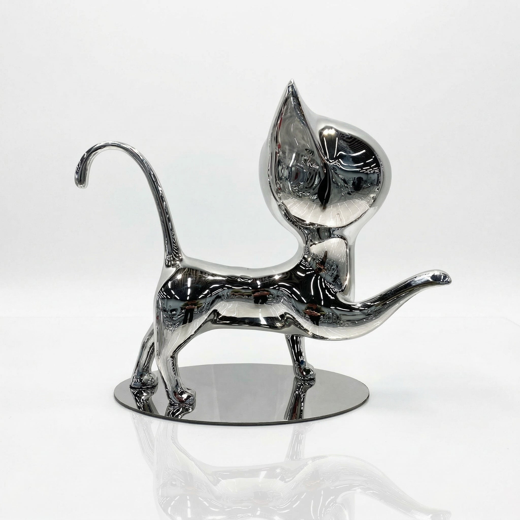 Vela-Stainless-Steel-Cat-Sculpture-Mirrored-Console-Display-VSSSS-527-01